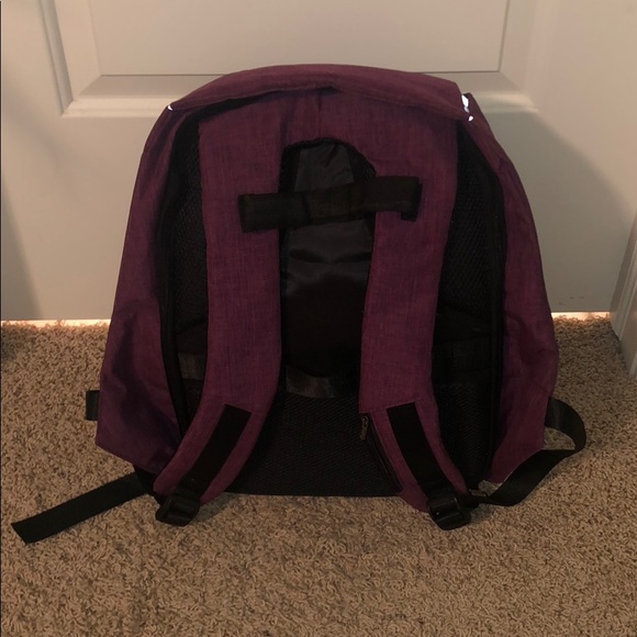 Travel Safe Backpack - Picture 2 of 4